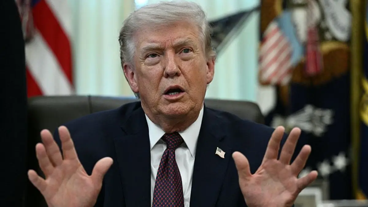 ‘Someone Is Posting’: White House Rep Tries to Make Sense of Trump’s ‘Unfiltered’ 3 a.m. Rants, But Critics Aren’t Buying a Word of Her Excuse