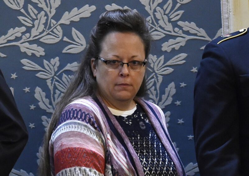 Kim Davis Accused Of Hiding Inheritance To Avoid Paying $565K Judgment To Same-Sex Couple