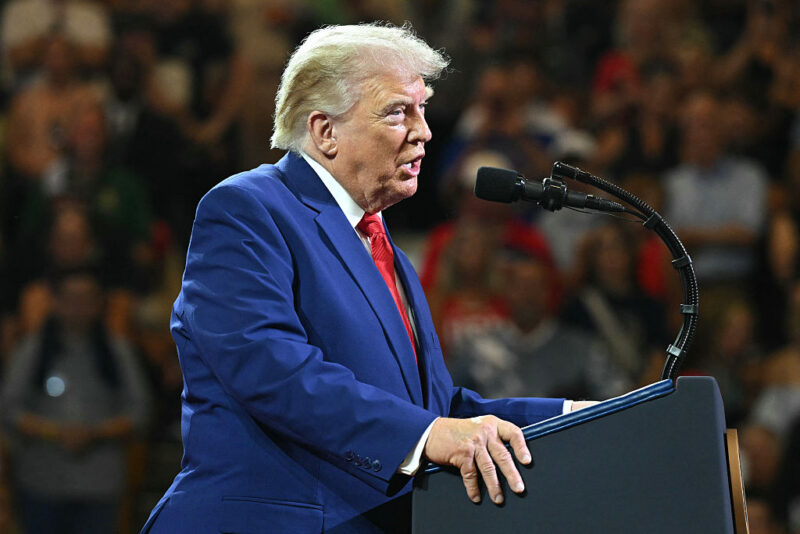 ‘Did He Say…’: Trump Tries to Shock the Crowd with a Bombshell Announcement, But Says It Wrong, Leaving the Room Frozen in an Awkward Pause to Process What He’d Just Said