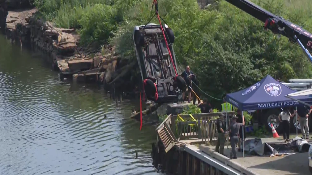 ‘They Were Good People’: Three Generations of Women Killed After Car Crashes Into Rhode Island River During Driving Lesson