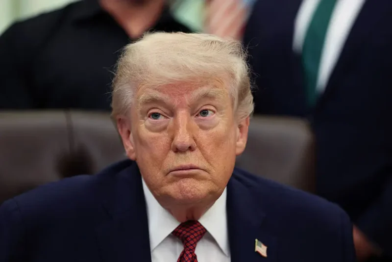 ‘Clearly Insane’: Trump’s Reflecting Pool Story Implodes After He Forgets His Own Script and Throws His Handpicked Contractors Under the Bus