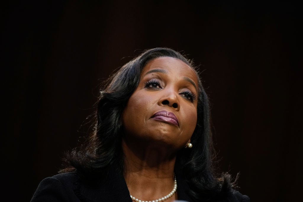 Trump administration reopens bid to oust Federal Reserve Governor Lisa D. Cook