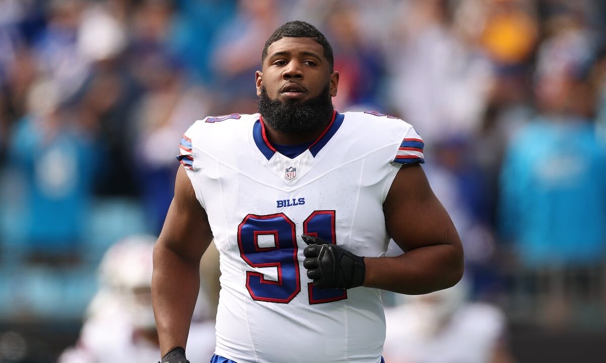Buffalo Bills rally around Ed Oliver after death of his two-year-old son
