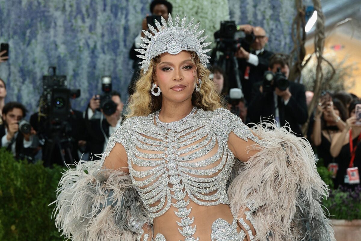 Beyoncé surprises fans with ‘Morning Dew (Donk)’ remix pack featuring JAY-Z