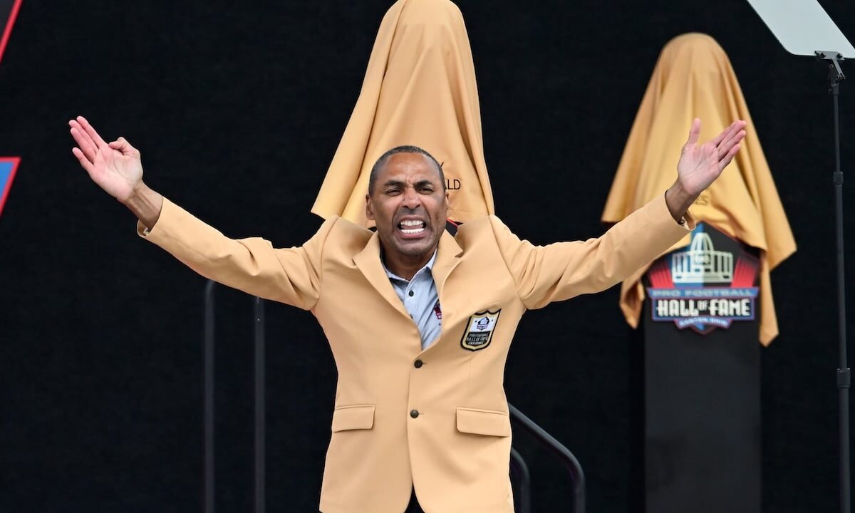 On day he’s inducted into Pro Football Hall of Fame, NFL player Roger Craig reveals dementia diagnosis
