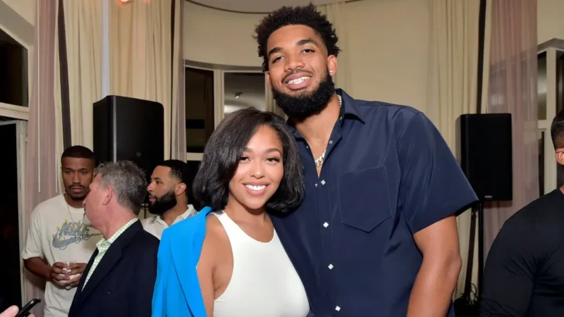 ‘Look at the Ring’: Jordyn Woods’ Advice on Finding a ‘Peaceful’ Man Has Fans Distracted By the Blinding Detail on Her Hand