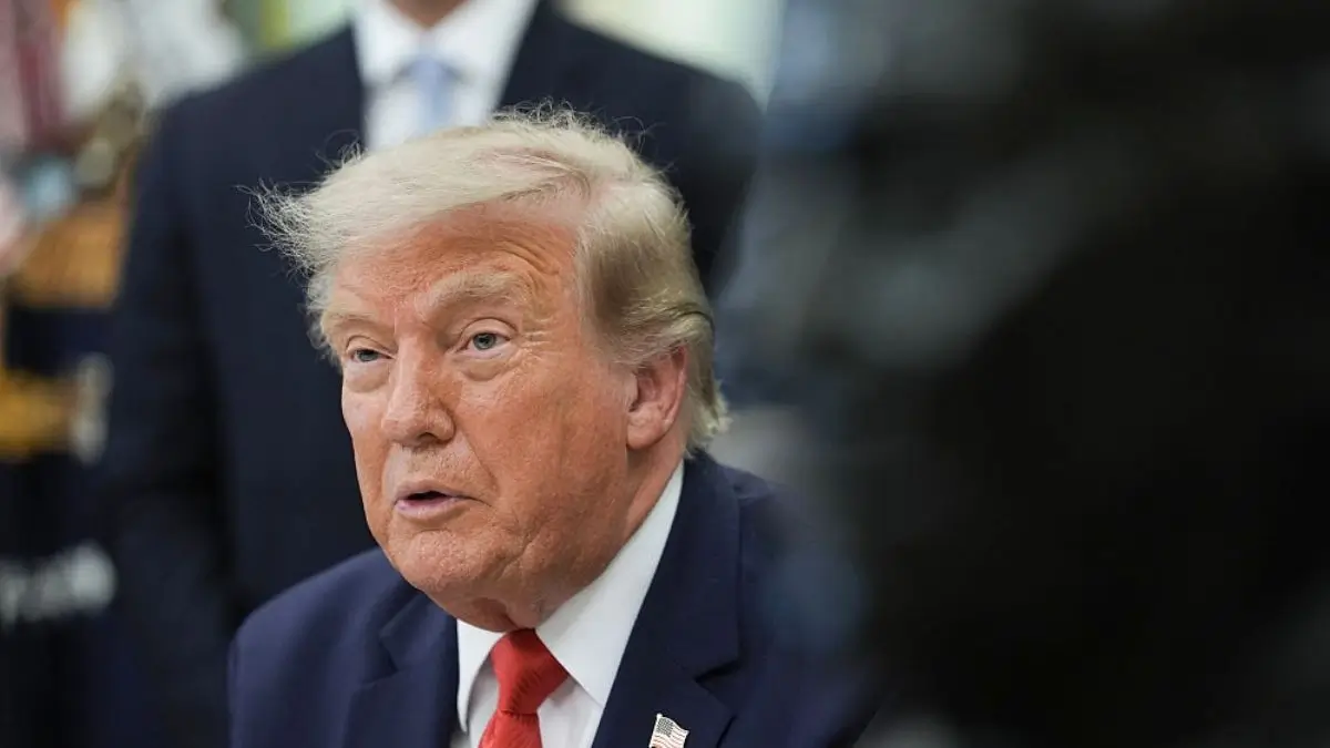 ‘Seriously?’: Trump Swaps Chairs in the Oval Office, and One Curious Detail Has Everyone Zooming In