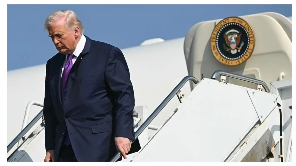 ‘Don’t Look Up’: Trump Steps Off Air Force One Trying to Hide What Cameras Already Caught Before That Brutal Walk Down