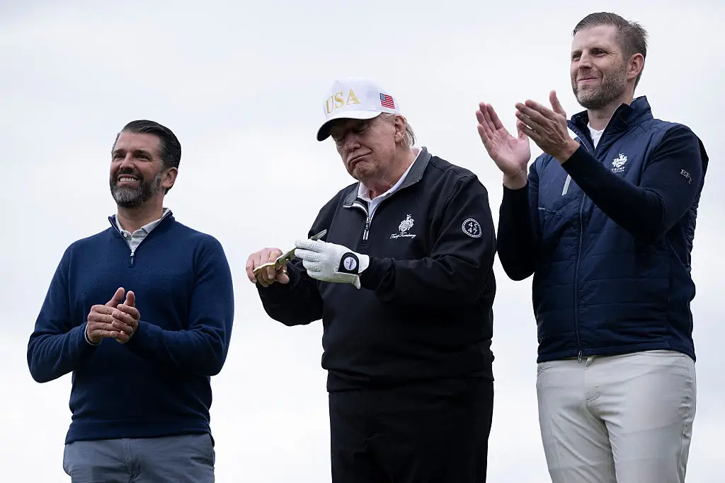 ‘Strange’: Trump’s Picture-Perfect White House Moment With Don Jr. and Eric Has People Zooming In and Finding an Unlikely Family Signature