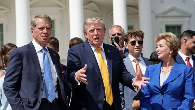 ‘Who Is He Looking for?’: Trump Leaves in a Fit of Rage After Being Snubbed by Melania—And Cameras Catch the Tense Moment That Set Him Off
