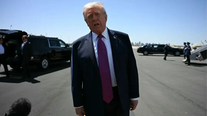 ‘He Has to Cover Up’: Trump Suffers Embarrassing Wardrobe Malfunction, Tries to Fix It Twice, Then Stops Cold When He Sees the Press