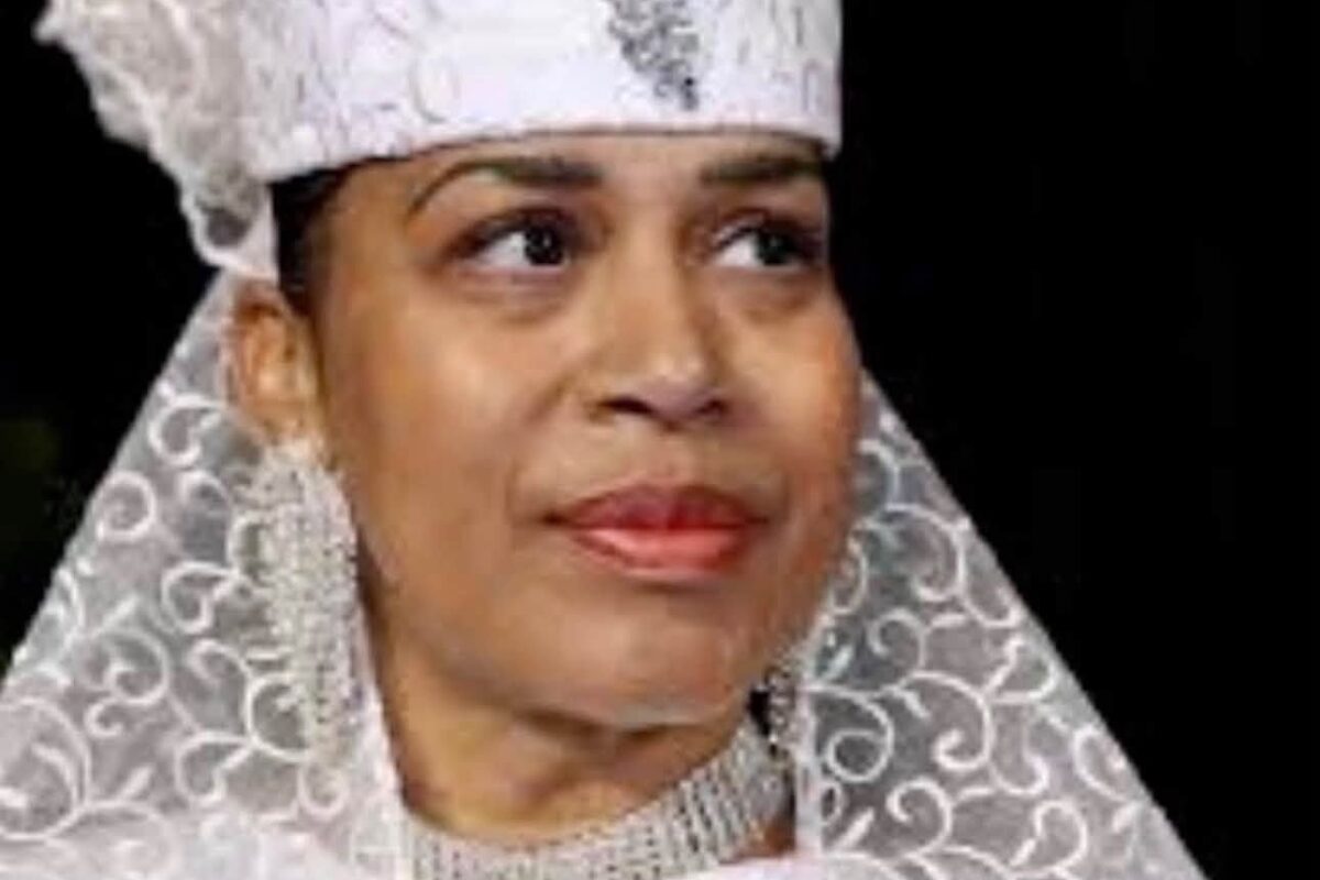 Report: Sister Betsy Jean Farrakhan, Daughter Of Minister Louis Farrakhan, Dies