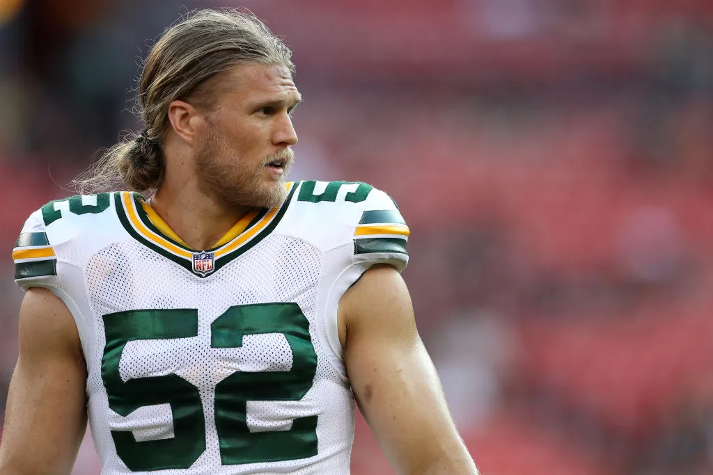 ‘This is Terrible’: Clay Matthews’ Unrecognizable New Look Horrifies Fans — Until One Detail Exposes the Entire Setup