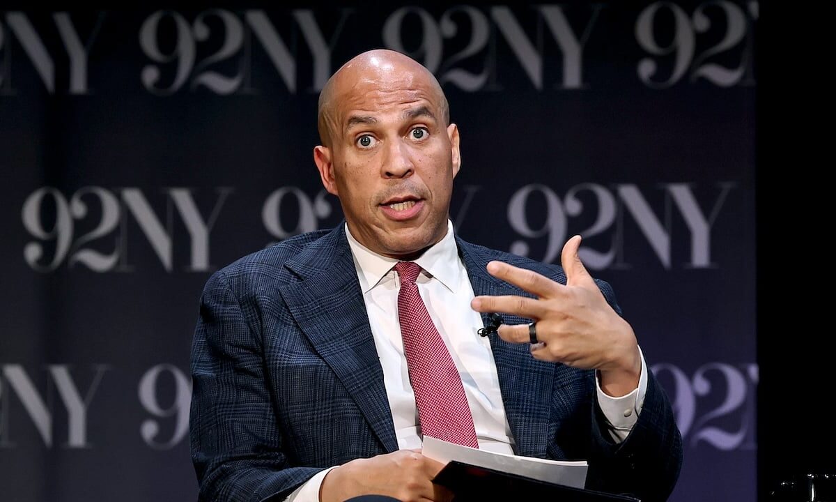 Cory Booker blasts Trump’s White House media ban: ‘He has no regard for the First Amendment’