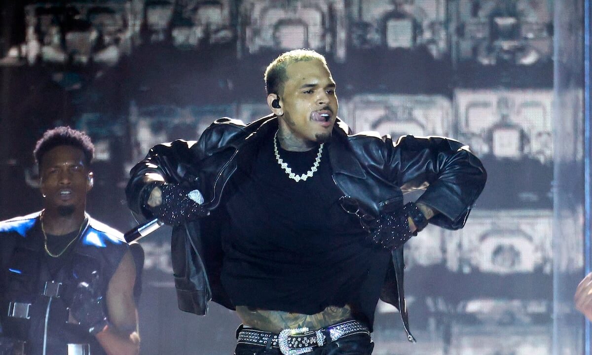 Chris Brown rejects Texas honor, accuses Venton Jones of ‘tap dancing’ after apology