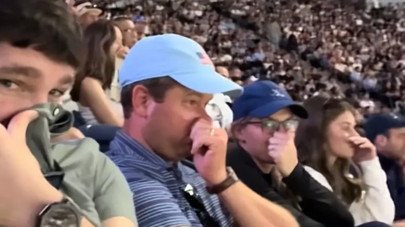 ‘No Way’: TikToker Left Gagging From Horrid Smell at US Open as Video Captures Crowd Holding Their Noses and Repeated Calls for Help Go Unanswered