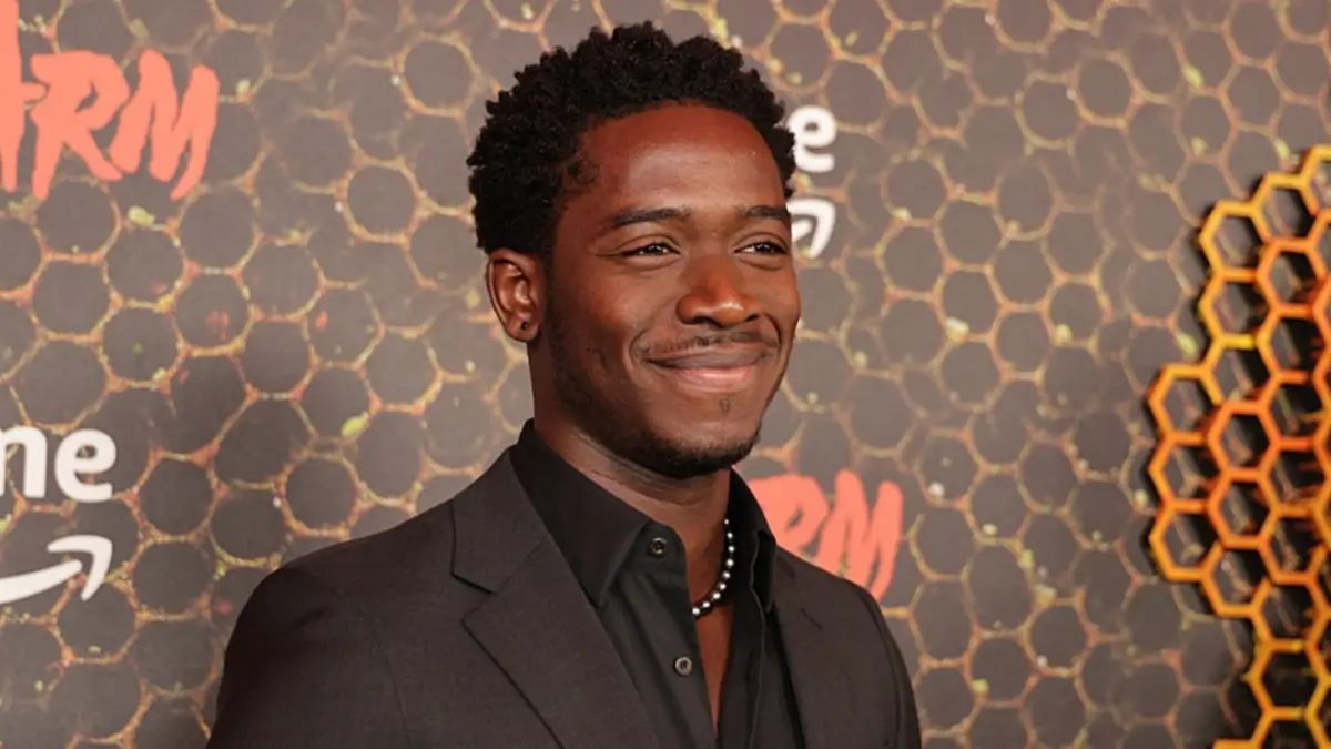 ‘OMG PUT IT BACK’: ‘Snowfall’ Fans Lose It After Damson Idris Makes One Drastic Change and Suddenly He Looks Like a Teenager
