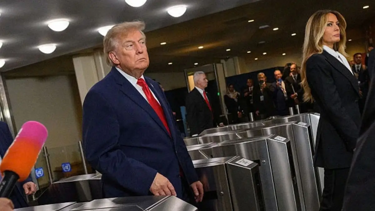 ‘That Riled Him Big Time’: Trump Marches Past Reporters, Refusing to Engage — Until One Woman Shouts a Warning That Makes Melania Cut Her Eyes